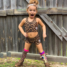 Load image into Gallery viewer, Cheeky Cheetah Socks