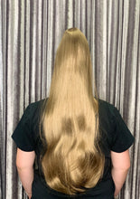 Load image into Gallery viewer, Ariana Wig