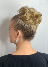 Load image into Gallery viewer, Curly Scrunchie
